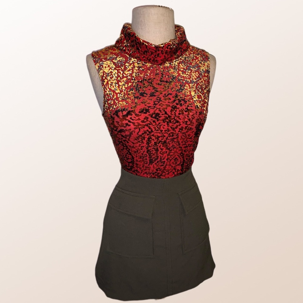 Red/gold crushed velvet turtle neck